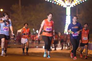 BIB: 26907, 26362, 4527, 23053
                            <button type="button" onclick="openModal(18284435)" class="btn btn-primary btn-sm float-right btn-popup" data-toggle="modal" data-target=".modal-high-quality">
                        <i class="fas fa-shopping-cart"></i> Add to Cart
                    </button>
                                            <button type="button" onclick="isThisMe(18284435, true)" class="btn btn-success btn-sm float-right btn-popup btn-isme hidden" data-toggle="tooltip" data-placement="bottom" title="นี่คือรูปของคุณใช่ไหม คลิกที่นี่เพื่อเอาเข้าอัลบั้ม">
                        <i class="fas fa-plus"></i> Add to album
                    </button>
                    <button type="button" onclick="isThisMe(18284435, false)" class="btn btn-warning btn-sm float-right btn-popup btn-isnotme hidden">
                        <i class="fas fa-ban"></i> Remove from album
                    </button>